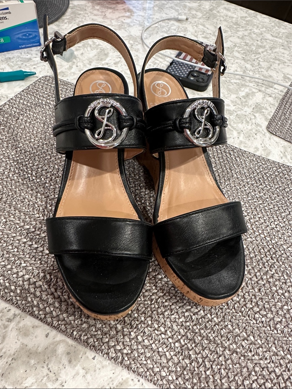 Sam & Libby Women’s Black Leather Slingback Sandals with Silver Accent size 8